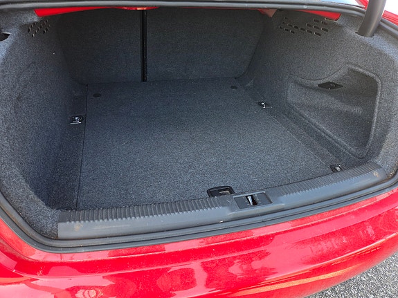 Audi A4 8 of 8