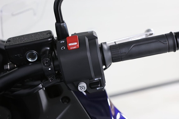 Honda NT 1100 8 of 8