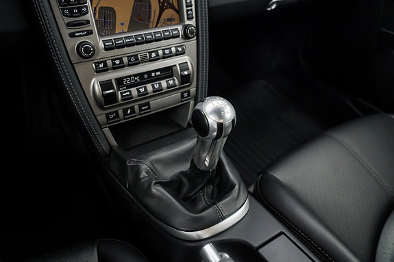 Porsche 911 Carrera S 23 of 30