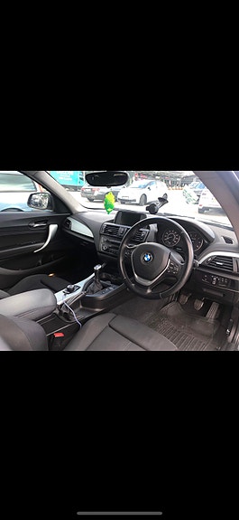 BMW 118d 4 of 5