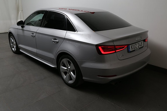 Audi A3 4 of 22