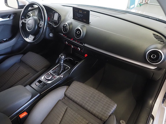 Audi A3 10 of 22