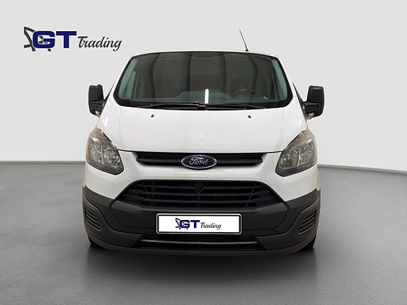 Ford Transit Custom 8 of 18