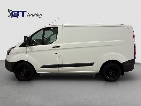 Ford Transit Custom 2 of 5