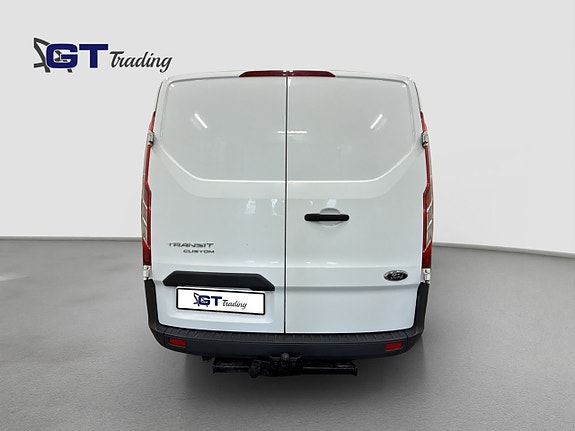 Ford Transit Custom 4 of 5
