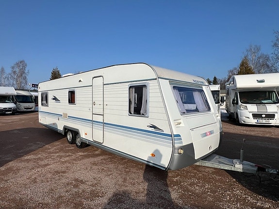 Adria Unica C 743 UK -04