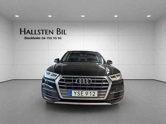 Audi Q5 4 of 5