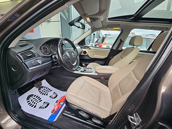 BMW X3 9 of 17