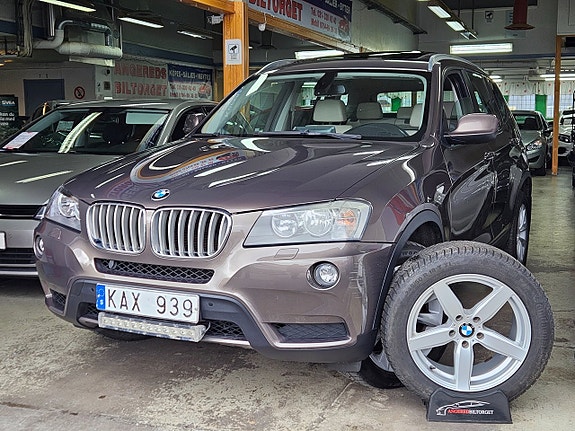 BMW X3 2 of 17