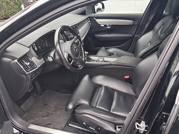 Volvo V90 Cross Country 10 of 11