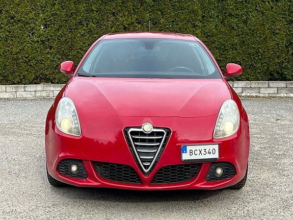 Alfa Romeo Giulietta 7 of 17
