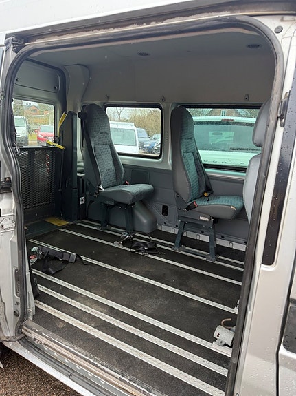 Ford Transit 6 of 16