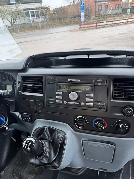 Ford Transit 13 of 16