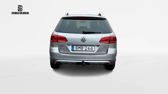 Volkswagen Passat Alltrack 5 of 5