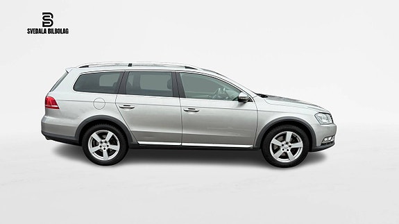 Volkswagen Passat Alltrack 8 of 14