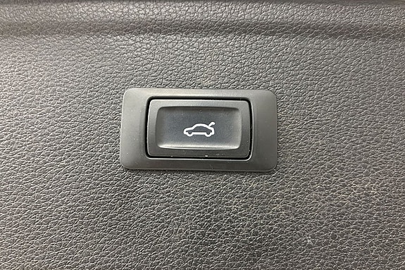 Audi Q5 7 of 14