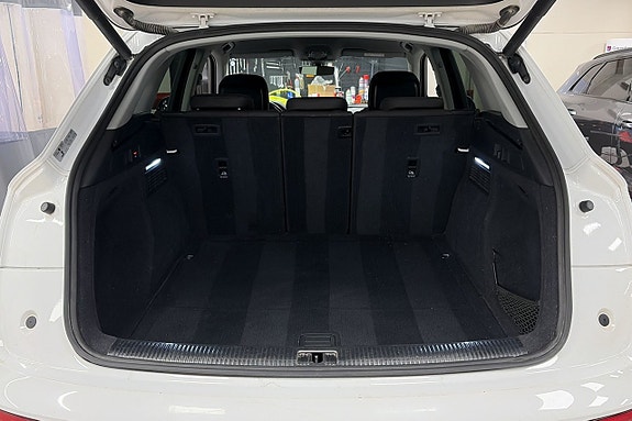 Audi Q5 14 of 14