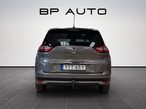 Renault Grand Scenic IV 5 of 5