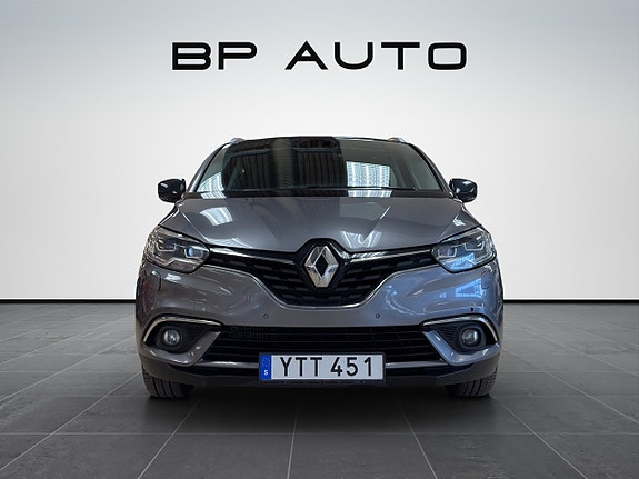 Renault Grand Scenic IV 4 of 5