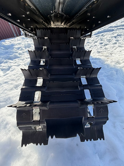 Lynx Shredder re 850 Turbo 3700 10,25” display 4 of 6