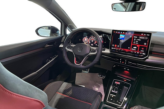 Volkswagen Golf I 9 of 15