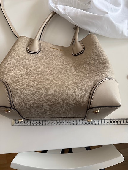 Product image 21 of 24