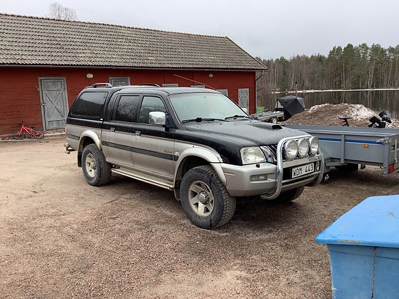 Mitsubishi L200 2004