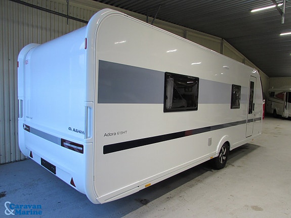Adria Adora 613 HT / Alde/ Långbädd / Gasolugn 2 of 16