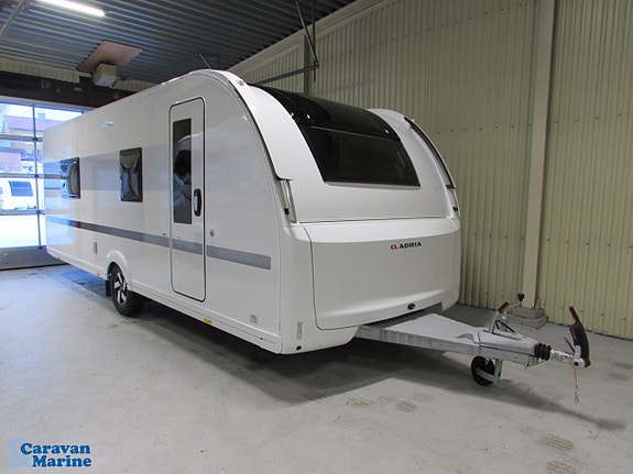 Adria Adora 613 HT / Alde/ Långbädd / Gasolugn 4 of 16