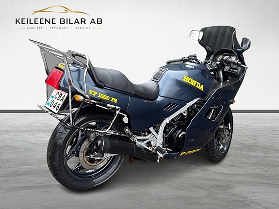 Honda Vf 1000 F2 8 of 18