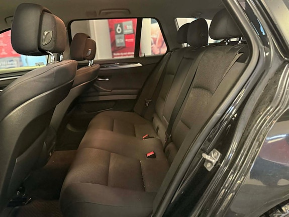 BMW 520d 12 of 14
