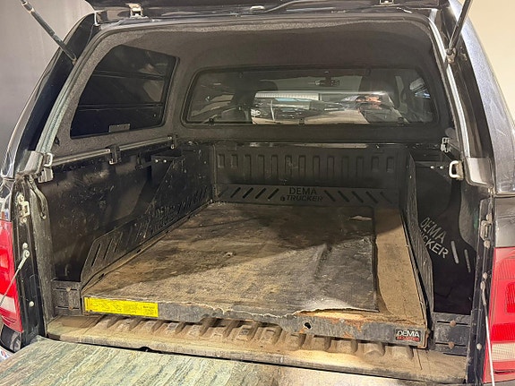 Volkswagen Amarok 17 of 20