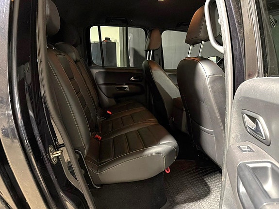 Volkswagen Amarok 6 of 20
