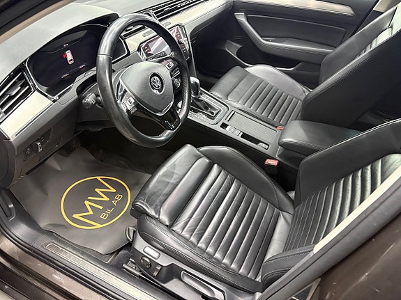 Volkswagen Passat 5 of 5