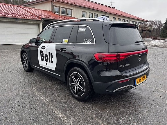 Mercedes-Benz EQB250+