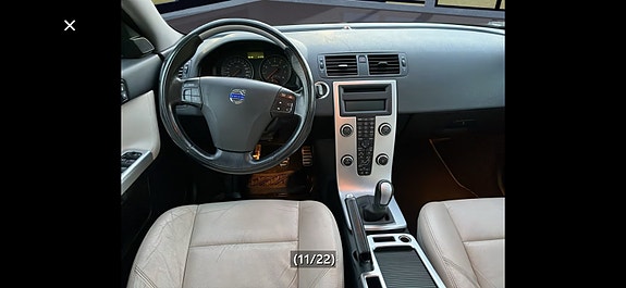 Volvo V50 7 of 12
