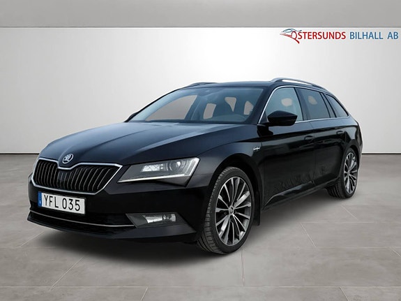 Skoda Superb 3 of 5