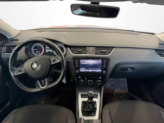 Skoda Octavia 9 of 12