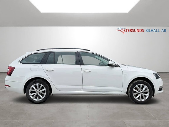 Skoda Octavia 6 of 12