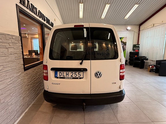 Volkswagen Caddy 10 of 19