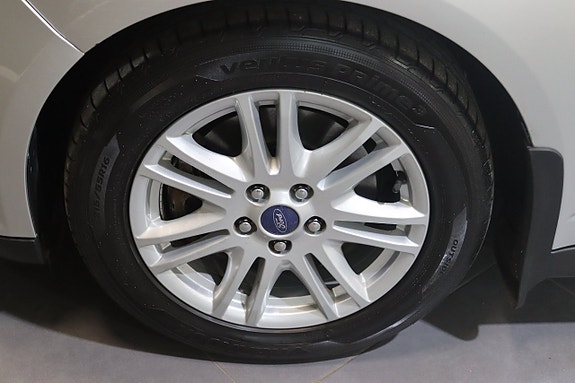 Ford Grand C-MAX 13 of 28