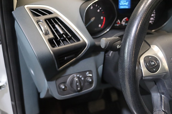 Ford Grand C-MAX 16 of 28