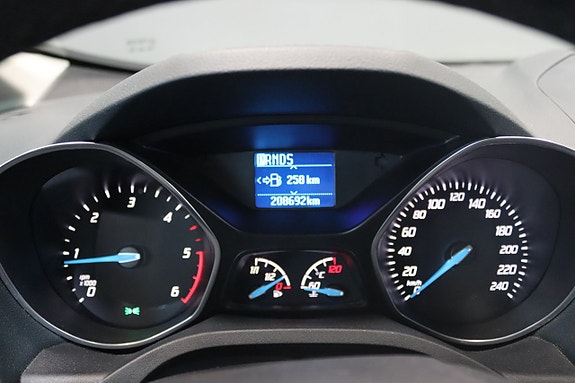 Ford Grand C-MAX 24 of 28