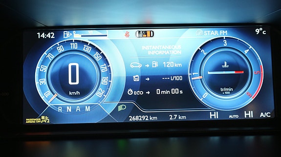 Citroen C4 Picasso 14 of 17