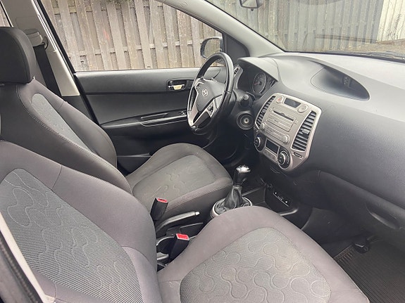 Hyundai i20 5 of 5