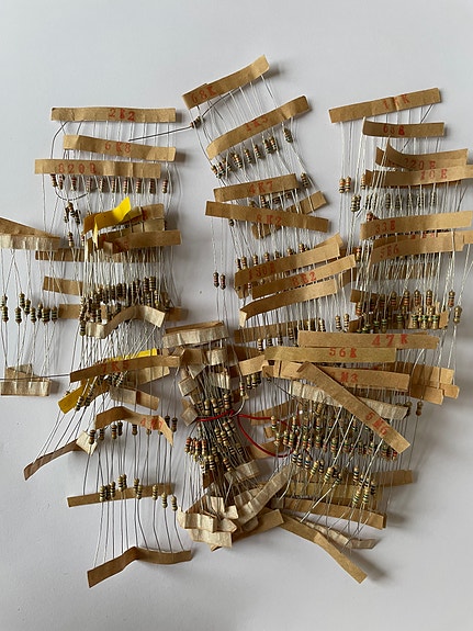 Product image 8 of 9