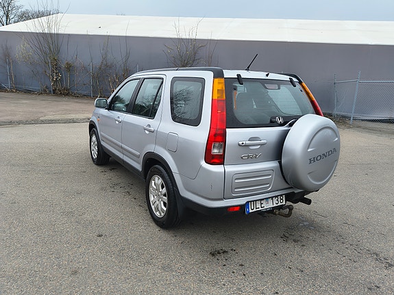 Honda CR-V 5 of 7