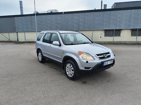 Honda CR-V 3 of 7