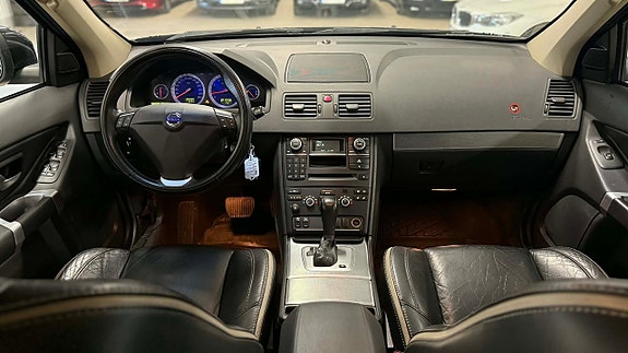 Volvo XC90 19 of 26
