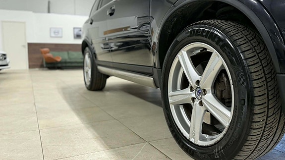 Volvo XC90 11 of 26